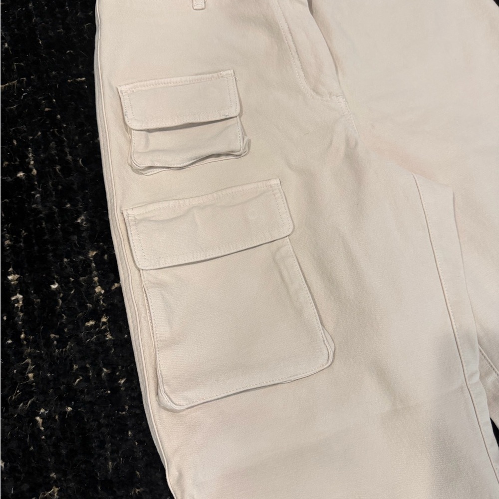 Wilfred Free Aritzia Cream Cargo Pants High Rise Straight Leg Utility Size 8 - Picture 4 of 7